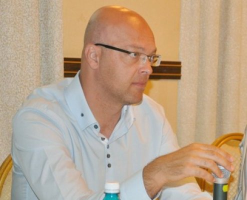 Răducu Popescu, stand up comedy la şedinţa de consiliu